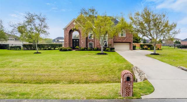 Photo of 1810 Portglen Dr, League City, TX 77573