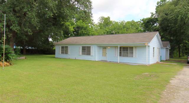 Photo of 916 Cedar Bayou Rd, Baytown, TX 77520