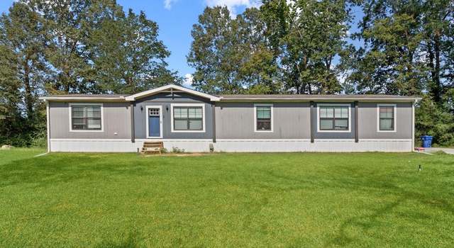 Photo of 612 Douglas Nugent Rd, Livingston, TX 77351