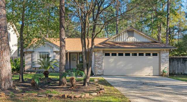 Photo of 10 Edgewood Forest Ct, The Woodlands, TX 77381