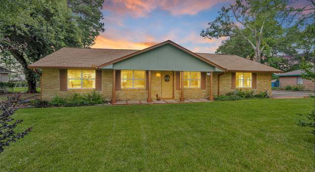 Photo of 511 Northwood Dr, Conroe, TX 77303