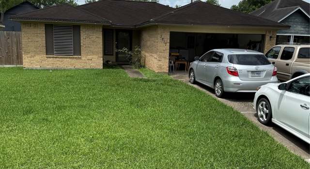 Photo of 3217 Edgewood Dr, Dickinson, TX 77539