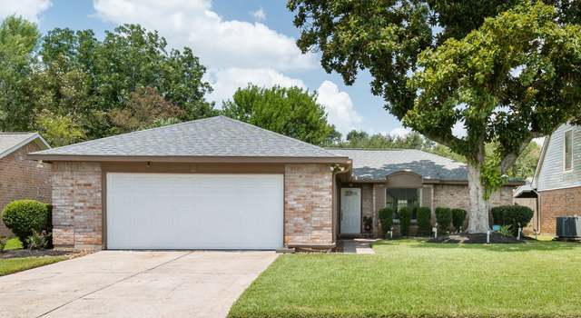 Photo of 3127 Windmill St, Sugar Land, TX 77479