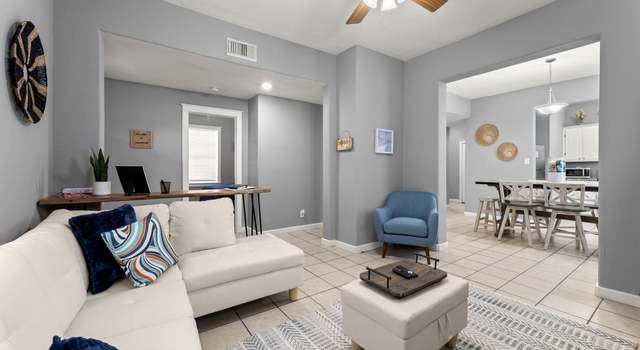 Photo of 2727 Avenue K, Galveston, TX 77550