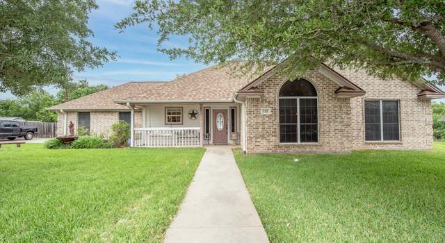 Photo of 111 April St, Caldwell, TX 77836