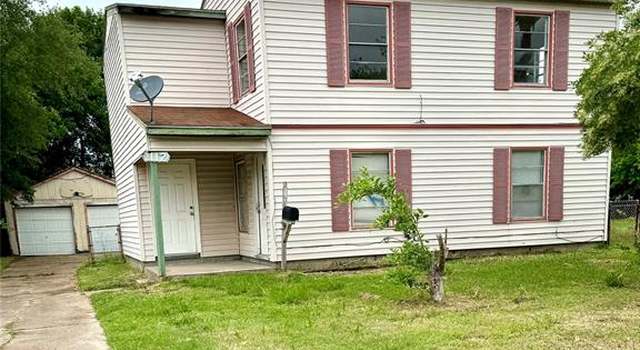 Photo of 1112 3rd Ave N, Texas City, TX 77590