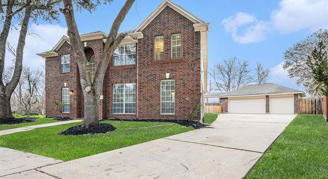 Photo of 18446 Lakeview Cir, Houston, TX 77084