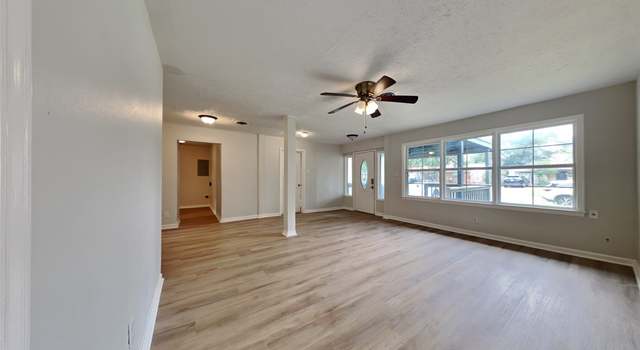 Photo of 1917 15th Ave N, Texas City, TX 77590