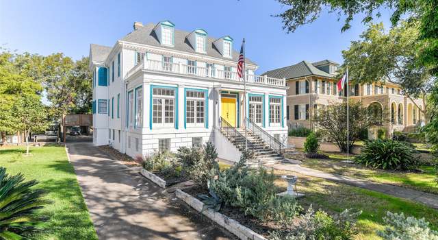 Photo of 2920 Avenue O, Galveston, TX 77550