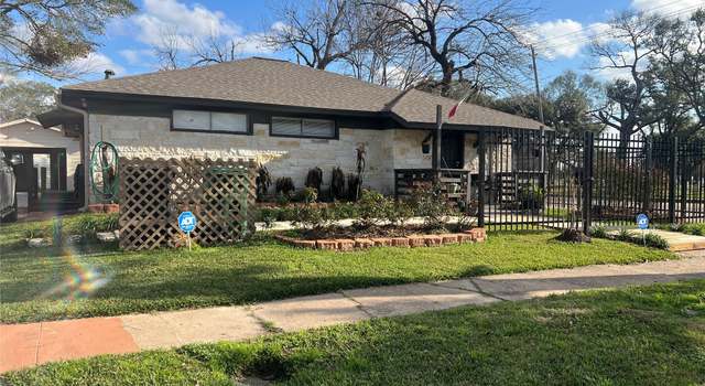 Photo of 2047 Alta Vista St, Houston, TX 77023