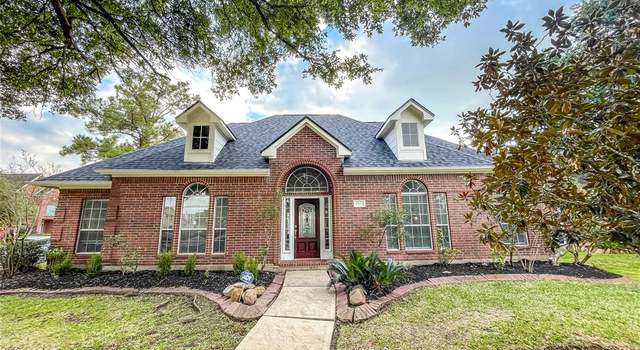 Photo of 1502 Peachtree Dr, Pearland, TX 77581