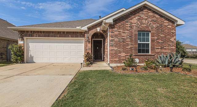 Photo of 431 Arborglen Ln, La Marque, TX 77568