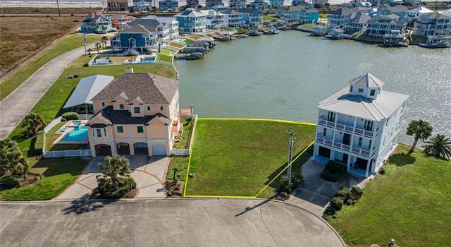 Photo of 4006 S Sunset Bay Dr, Galveston, TX 77554
