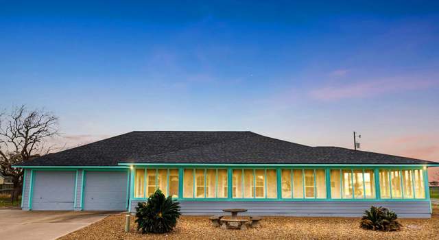 Photo of 837 Wightman St, Matagorda, TX 77457