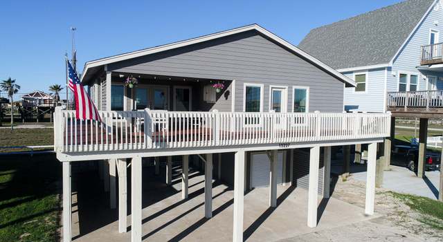 Photo of 13227 Gulf Beach Dr, Freeport, TX 77541