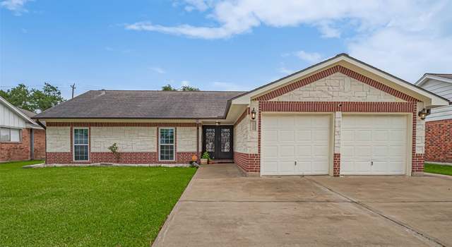 Photo of 11211 Sageriver Dr, Houston, TX 77089