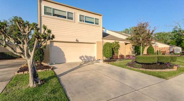 Photo of 16611 Abbeywood Dr, Houston, TX 77058