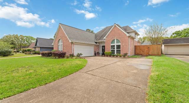 Photo of 15607 Ensenada Dr, Houston, TX 77083