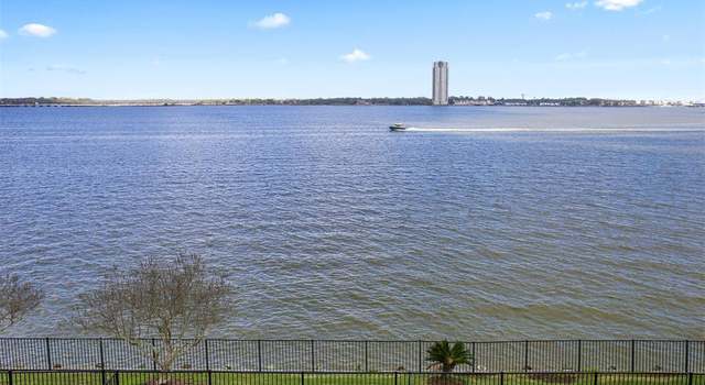 Photo of 2717 Veranda Fls, League City, TX 77573