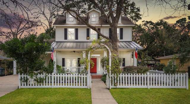 Photo of 419 Brooks St, Sugar Land, TX 77478
