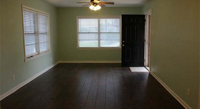 Photo of 1118 Bayou Cir, Galveston, TX 77551