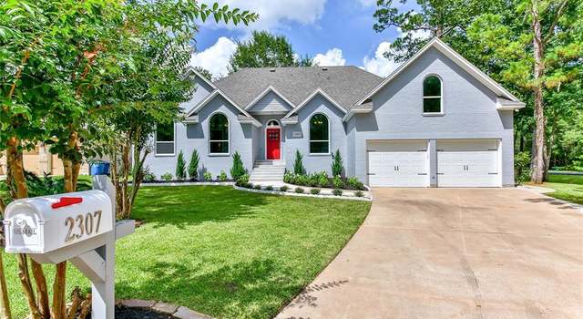 Photo of 2307 Oak Dr, Dickinson, TX 77539