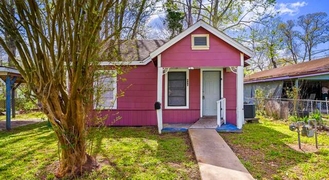 Photo of 606 E 4th St, Sweeny, TX 77480