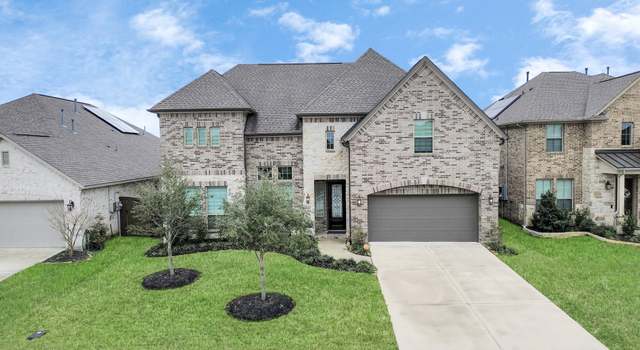 Property at 4210 Basin Park Dr, Manvel, TX 77578, 5 beds, 4.5 baths