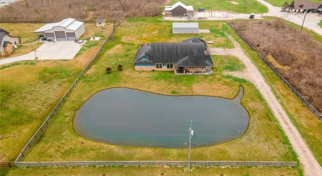 Photo of 9605 County Road 405, Clute, TX 77531