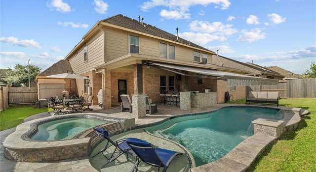 Photo of 3205 Brentwood Ln, Pearland, TX 77581