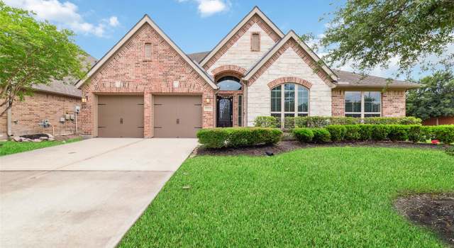 Photo of 11143 Dunstan Hill Dr, Richmond, TX 77407