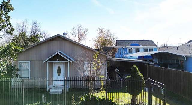 Photo of 9422 E East Avenue J, Houston, TX 77012