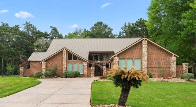 Photo of 1408 N Falls Dr, New Ulm, TX 78950