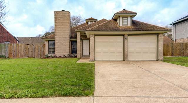 Photo of 2720 Holly Springs Dr, Pearland, TX 77584