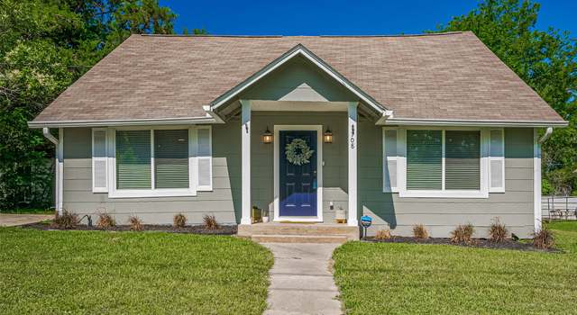 Photo of 708 Sam Houston Ave, Huntsville, TX 77320