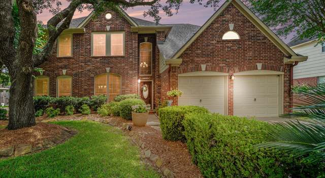 Photo of 904 Candlewood Dr, League City, TX 77573