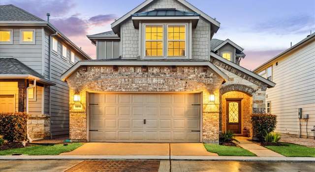 Photo of 1919 Barrel Oak Dr, Houston, TX 77080