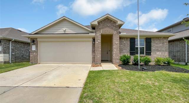 Photo of 2222 Strong Horse Dr, Conroe, TX 77301