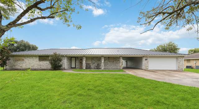 Photo of 13503 Bob White Dr, Santa Fe, TX 77510
