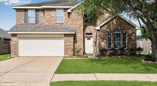Photo of 2602 Courtyard Ln, Pearland, TX 77584