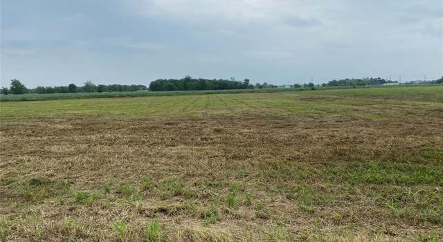 Photo of 5766 Ward Bend Rd, Sealy, TX 77474