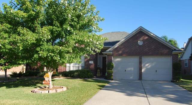 Photo of 11015 Birch Dr, La Porte, TX 77571