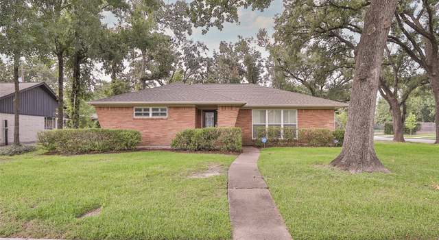 Photo of 6235 Queenswood Ln, Houston, TX 77008