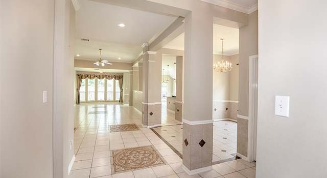 Photo of 1815 Rustic Oak Ln, Seabrook, TX 77586