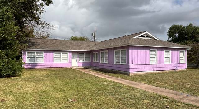 Photo of 1730 W 8th St, Freeport, TX 77541