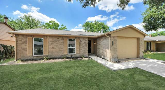 Photo of 4923 Porter Ridge Dr, Houston, TX 77053