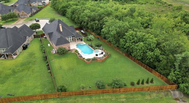 Photo of 4003 N Creekmont Dr, Fresno, TX 77545