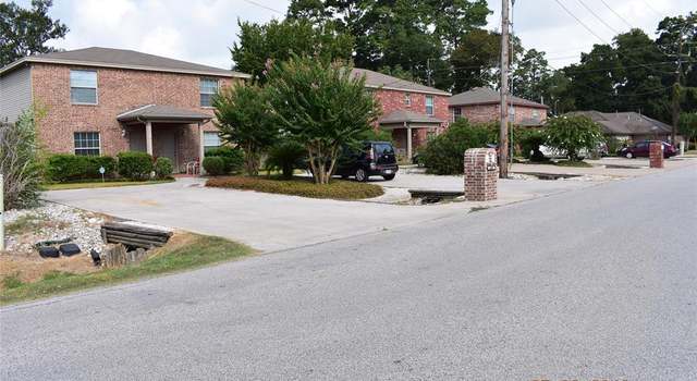 Photo of 24015 Strong Pine Dr, Houston, TX 77336