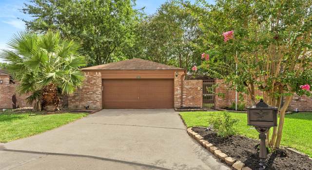 Photo of 6822 Clee Ln, Spring, TX 77379