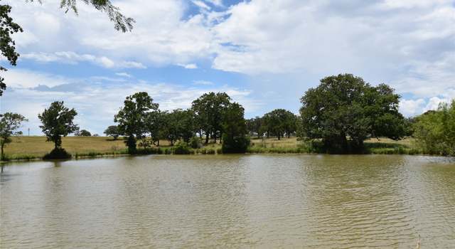 Photo of 665 Cr 286, Flatonia, TX 78941